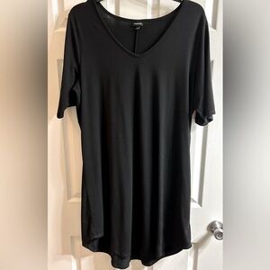 😎BOGO or 30% OFF Torrid size 3 black dress (slightly high-low)